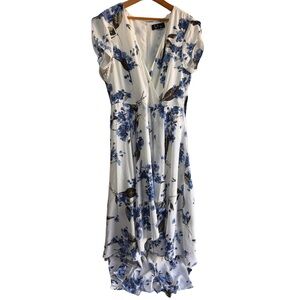 Lulus // Blue French Countryside White Floral Print High-Low Dress size XL aug1